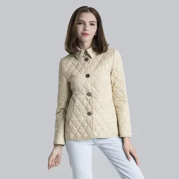 Kvalitné Ženy Vrchné Oblečenie 2019 Jeseň Zima Nové Rhombic Prešívaný Bavlnené Oblečenie Tri Vrstvy Teplé Krátka Srsť Voľne Žijúcich Lady Parkas Cw673