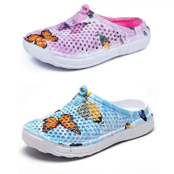 2020 letné beach Dreváky papuče priedušná sandále ženy bežné domáce papuče motýľ vzor otvor topánky