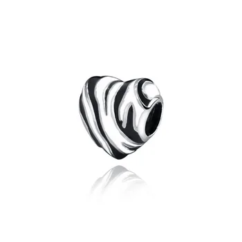 Nový Príchod 925 Sterling Silver Korálky Šumivé Pavé zebra Srdcom Charms fit Pôvodné Pandora Náramky Ženy DIY Šperky HOT