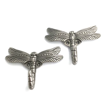 2 ks Dragonfly Tvar Steny Hák Kľúč Držiak na Stenu Háčiky Pre Zavesenie Vešiak Kovové Háčiky Na Šaty