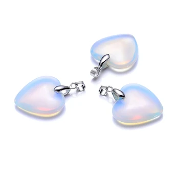 5 ks/veľa 24.5 mm nové módne srdce tvar prívesok, biele opálové sklo lampwork kúzlo prívesok na náhrdelník DIY šperky robiť