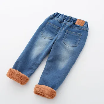 2020 zimné dieťa boys teplé džínsy deti nové príležitostné písmená štítok hrubé velvet džínsové nohavice pre chlapcov 1-5 rokov !