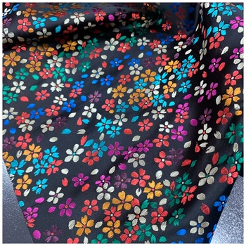 Brocade Satin Textílie S kvetinový Vzor, Materiál Na Šitie DIY Darčeka dámy šaty lesk
