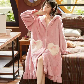 Pajama žien pribrala flanelové zimné kórejských študentov krásne koralové Plyšové domáce oblečenie nastaviť Nightgown dlhé