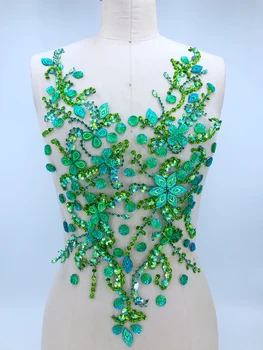 Ručné crystal škvrny šiť na zelené kamienky nášivka na pletivo trim na šaty prednej a zadnej