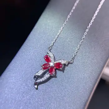 Prírodné red Ruby drahokam prívesok na náhrdelník so striebornými motýľa štýle hot predaj darčekových štýl narodeniny dieťa predstavuje