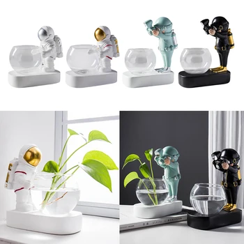 Kreatívne Sklenené Vázy Živice Astronaut Diver Ozdoby, Vázy Hydroponics Plochy Dekor LED Svetlo
