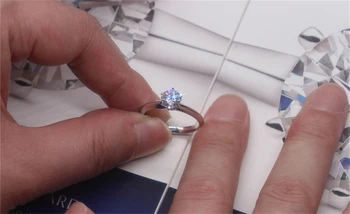 90% OFF! S Certifikát Pôvodných Prírodných 6 mm 1.0 ct Zirconia Diamantové Prstene Ženy Klasické Svadobné Kapely Striebro 925 Šperky R003