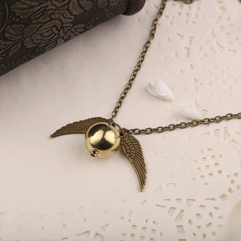 Zlatú Strelu Náhrdelník Quidditch Lietať Loptu Antické Bronzové Striebornej Farbe Krídla Prívesok Steampunk Vintage Film Šperky Mužov Veľkoobchod