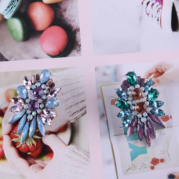 Nový Kvalitný Dizajn Značky Jednoduché Náušnice, Módne Ženy Vyhlásenie Strany Šperky Kúzlo Geometrické Kvety Crystal Stud Náušnice