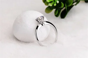 Luxusný Klasický 1 Karát Lab Diamantový Prsteň 925 Sterling Silver Plnené S925 Pečiatka Biele Zlato Pt Snubné Prstene Pre Ženy Darček