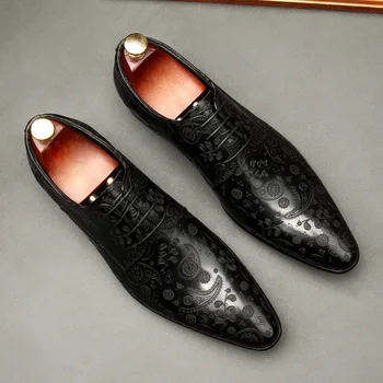 Originálne Kožené Mužov Šaty Topánky Office Business Svadobné Black Rezbárstvo Luxusné Formálne Prízvukom Ukázal Prst Oxfords Pánske Topánky