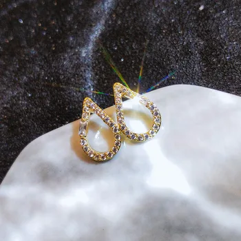 2020 nový kórejský nádherné roztomilý kvapka vody dámy malé náušnice strany, svadobné šperky, módne šperky dary