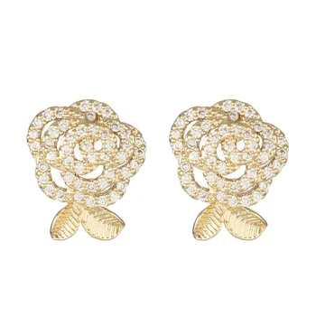 Nový dizajn a módne kórea šperkov crystal náušnice pre ženu dovolenku strany Nádherné náušnice