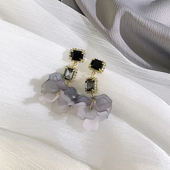 Vyhlásenie Black Fialové Ruže Kvet Petal Drop Visieť Náušnice Pre Ženy 2020 Nové Pendientes Šperky Veľkoobchod