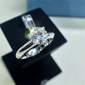 Luxusný Klasický 1 Karát Lab Diamantový Prsteň 925 Sterling Silver Plnené S925 Pečiatka Biele Zlato Pt Snubné Prstene Pre Ženy Darček
