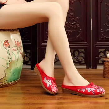 Veowalk Čínsky Umelecké Vyšívané Ženy Plátno Úzke Ploché Prst Papuče Vintage Dámy Pošmyknúť Na Letné Tkaných Platforma Topánky