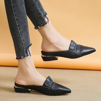 Pu Kožené Nízkom Podpätku Tkaných Topánky Ženy Ukázal Prst Skladaný Papuče Letné Vonkajšie Módne Pol Papuče Ženy Sandále 2020