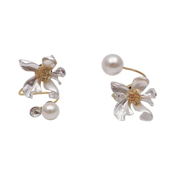 2020 Nový kórejský pearl náušnice tvorivé Nadsázka štýl kovové kvety Ženy Drop náušnice dizajn Šperky
