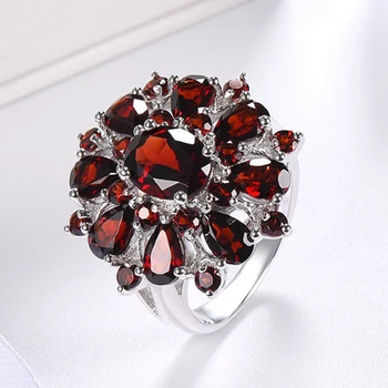 Bague Ringen Top Značky Dark Red Ruby Drahokam Kvet Tvar Snubný Prsteň Striebro 925 Šperky Prstene Pre Ženy Veľkoobchod Strany Dary