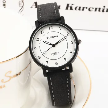 Dámy dizajnér vretro kožené ženy náramok hodiniek hnedé retro jednoduché quartz žena hodiny módne malé dial žena náramkové hodinky